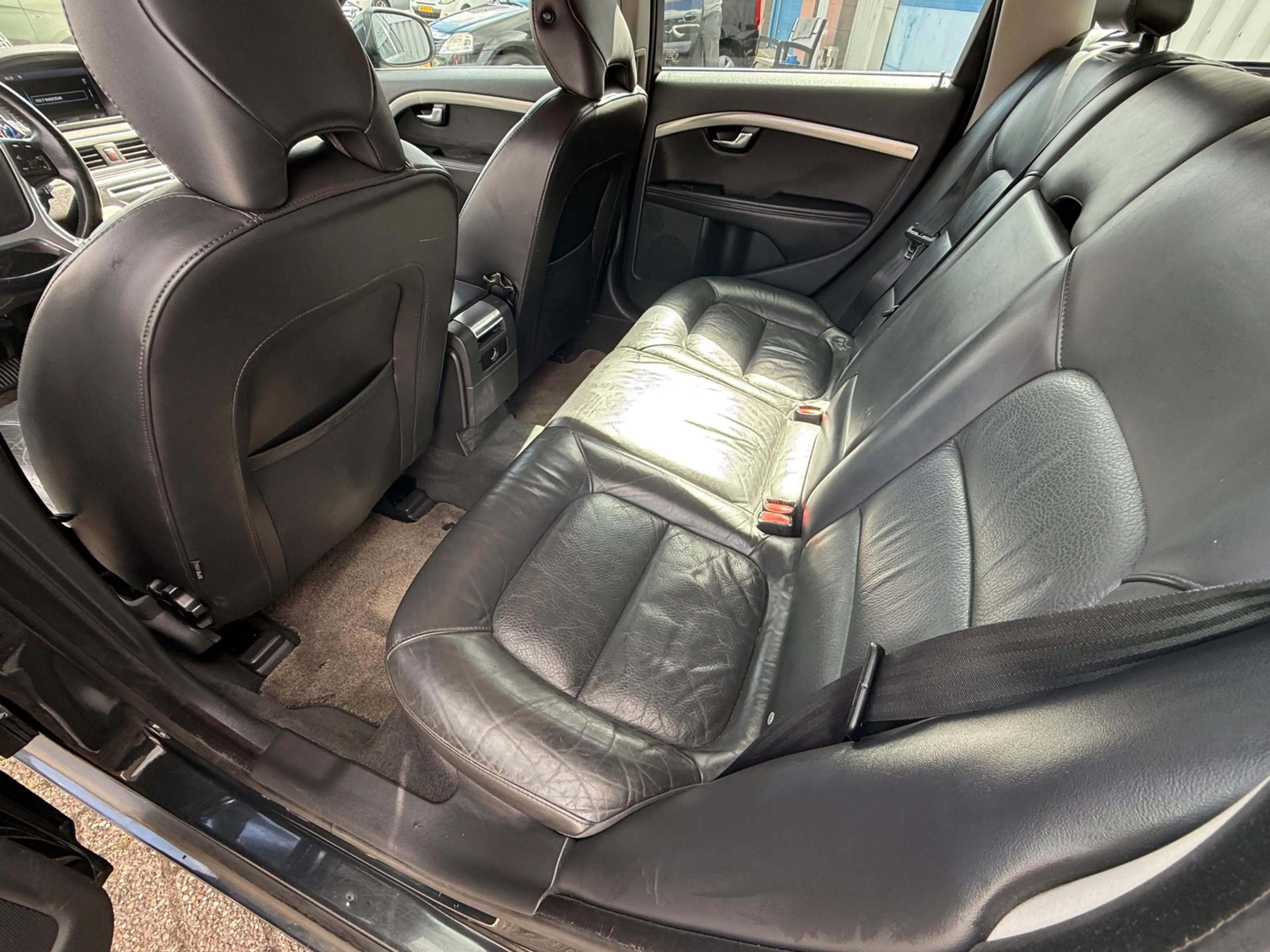 Volvo V70 1.6 T4 Nordic Automaat, Leer — photo 12