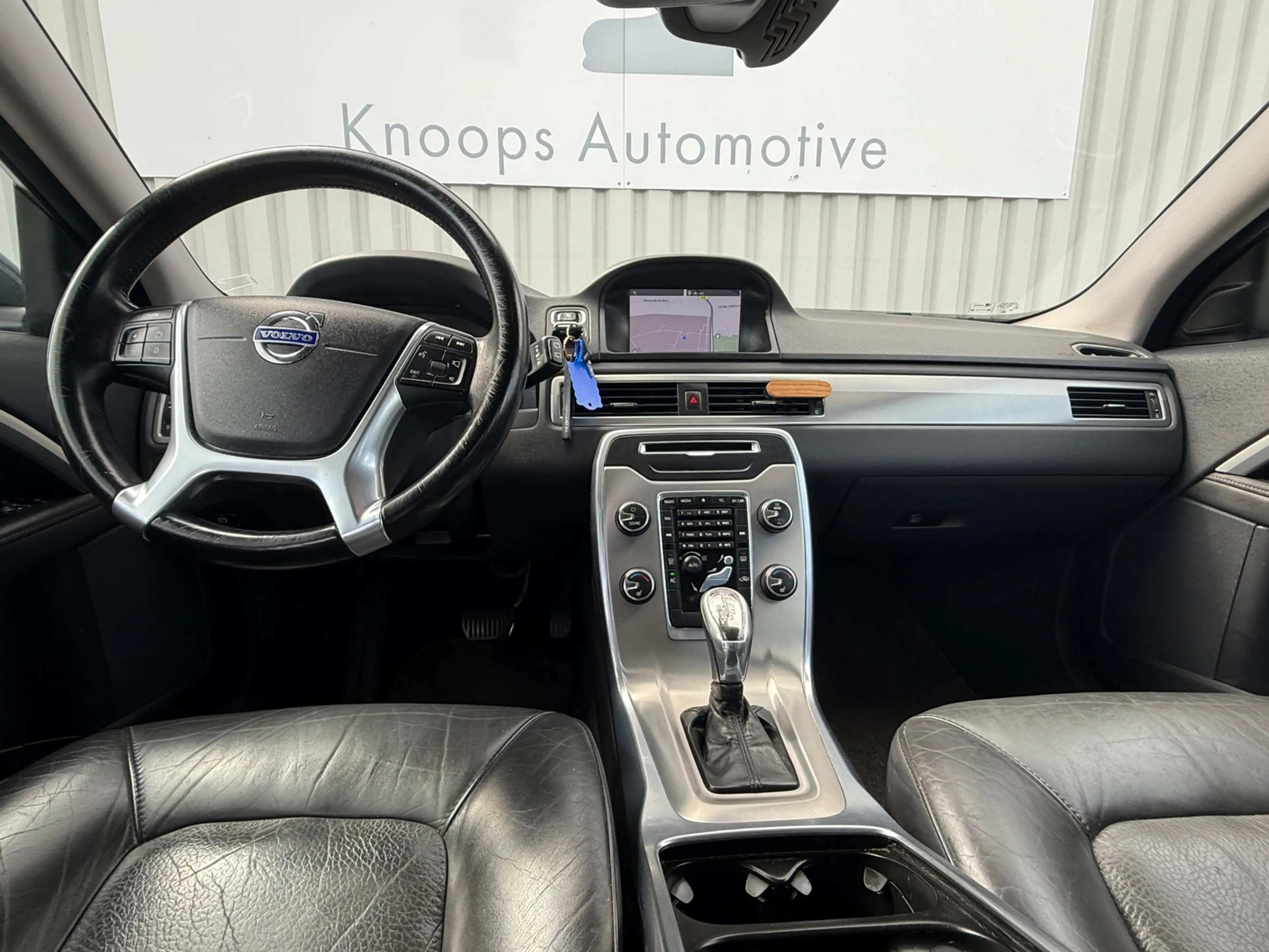 Volvo V70 1.6 T4 Nordic Automaat, Leer — photo 10