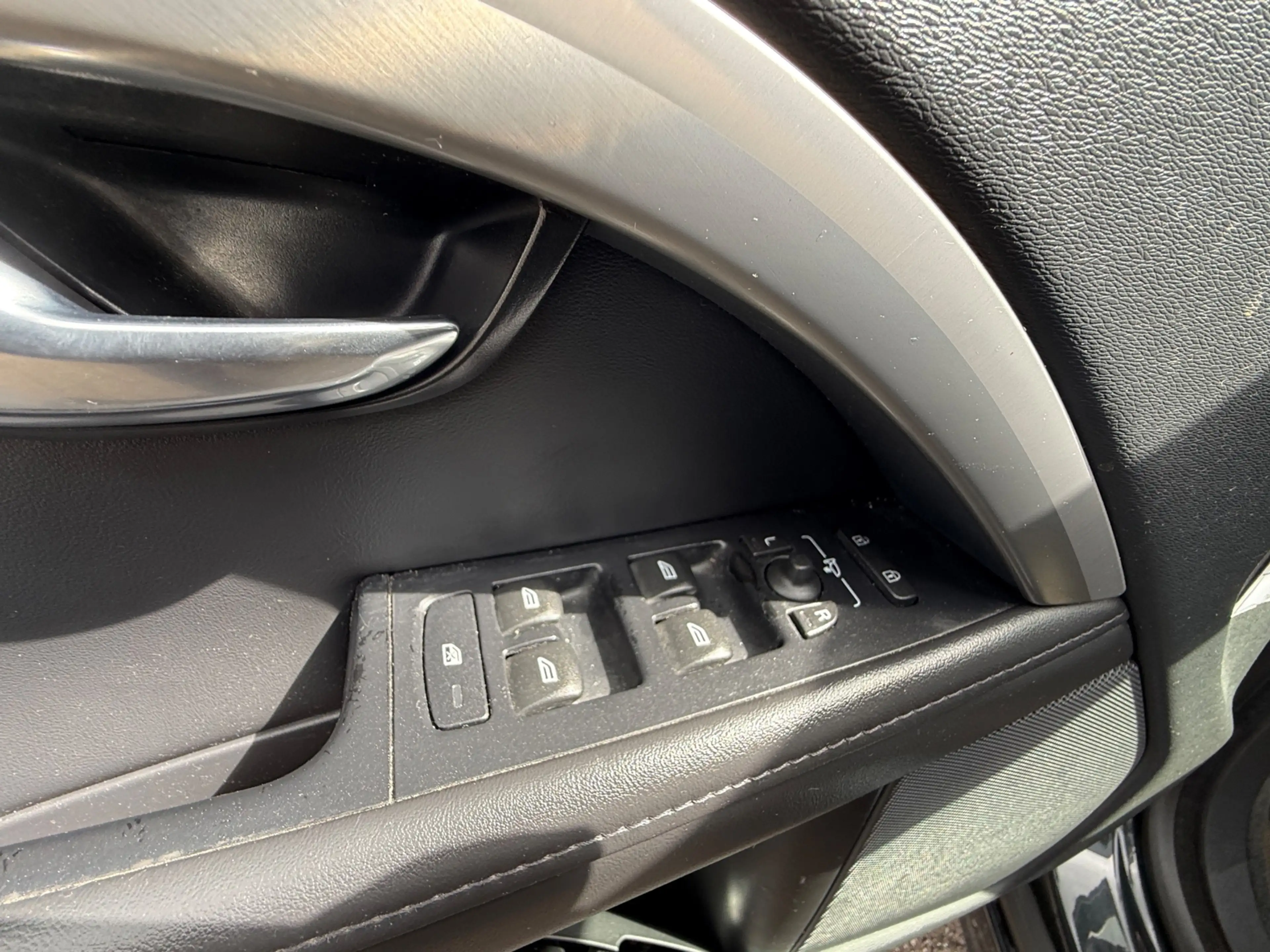Volvo V70 1.6 T4 Nordic Automaat, Leer — photo 18