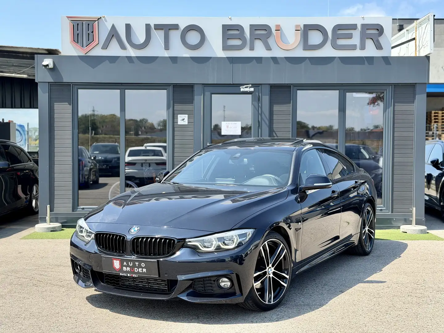 BMW 420 420d Gran Coupe Aut. M-Paket "Schiebedach, LED" Schwarz - 1