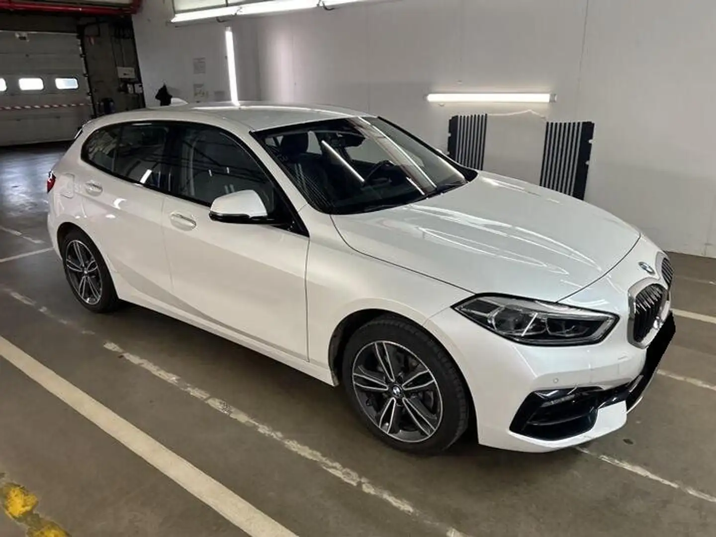 BMW 118 118iA Weiß - 2