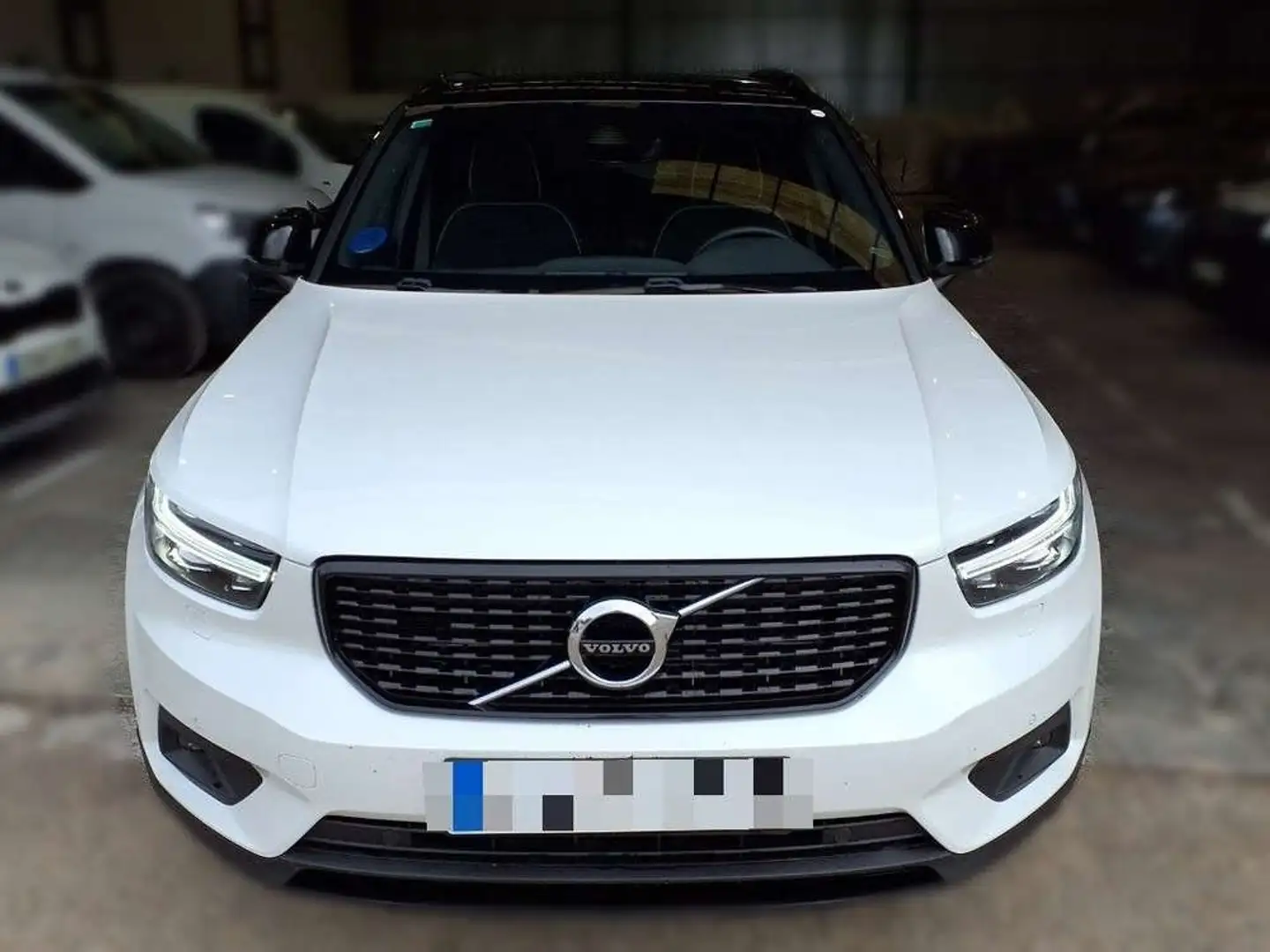 Volvo XC40 1.5 T5 Twin Recharge R-Design Auto Blanco - 1