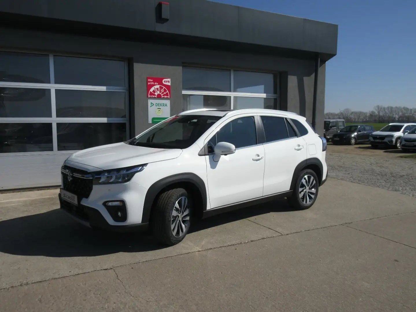Suzuki S-Cross Comfort+ AllGrip Automatik Blanc - 1
