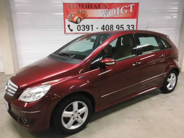 Mercedes-Benz B 200 Sitzheizung, Teilleder, rot-met.