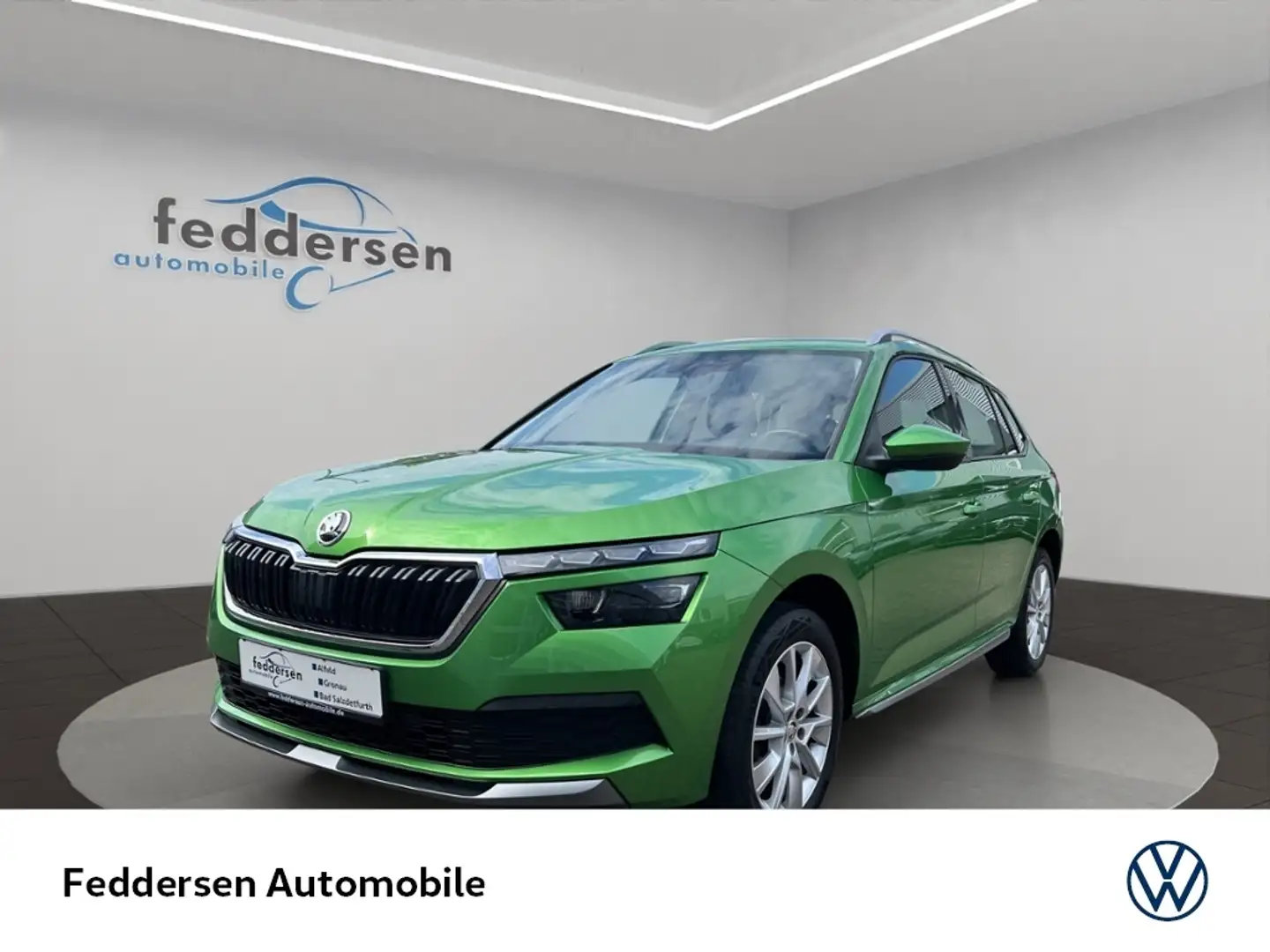 Skoda Kamiq Style 1.0 TSI AHK ACC LED Sitzheizung DAB+ KLIMA Grün - 1