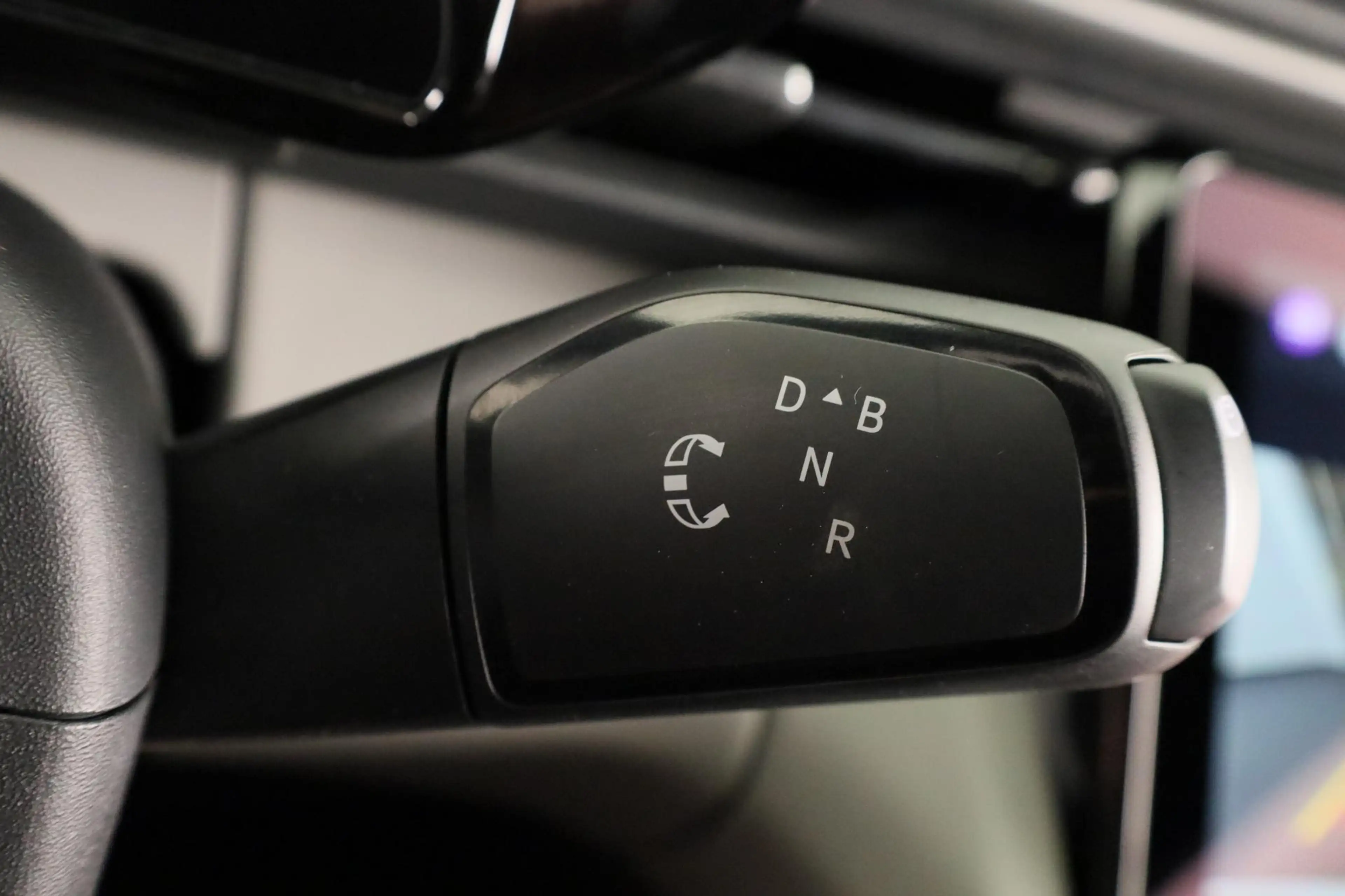 Ford Capri Premium Extended Range RWD 77 kWh — photo 14