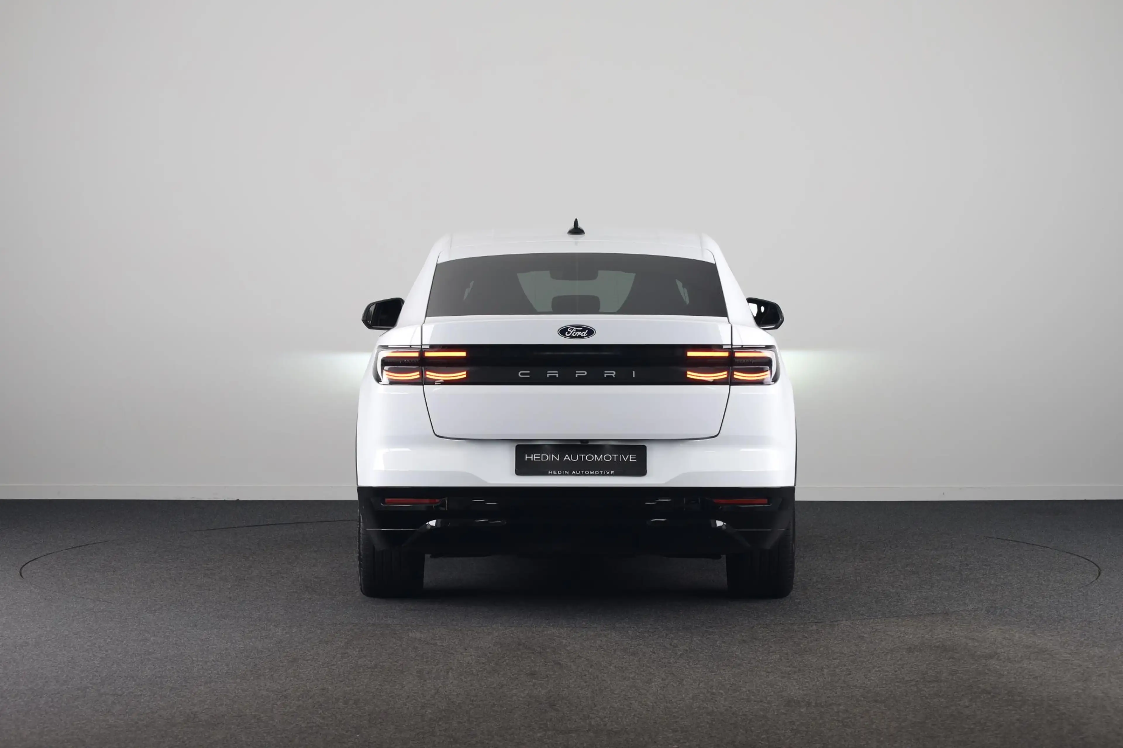 Ford Capri Premium Extended Range RWD 77 kWh — photo 9