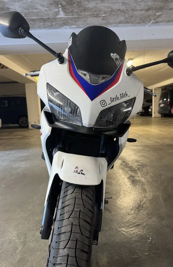 Honda CBR 500 R (PC 44) Bílá - 2