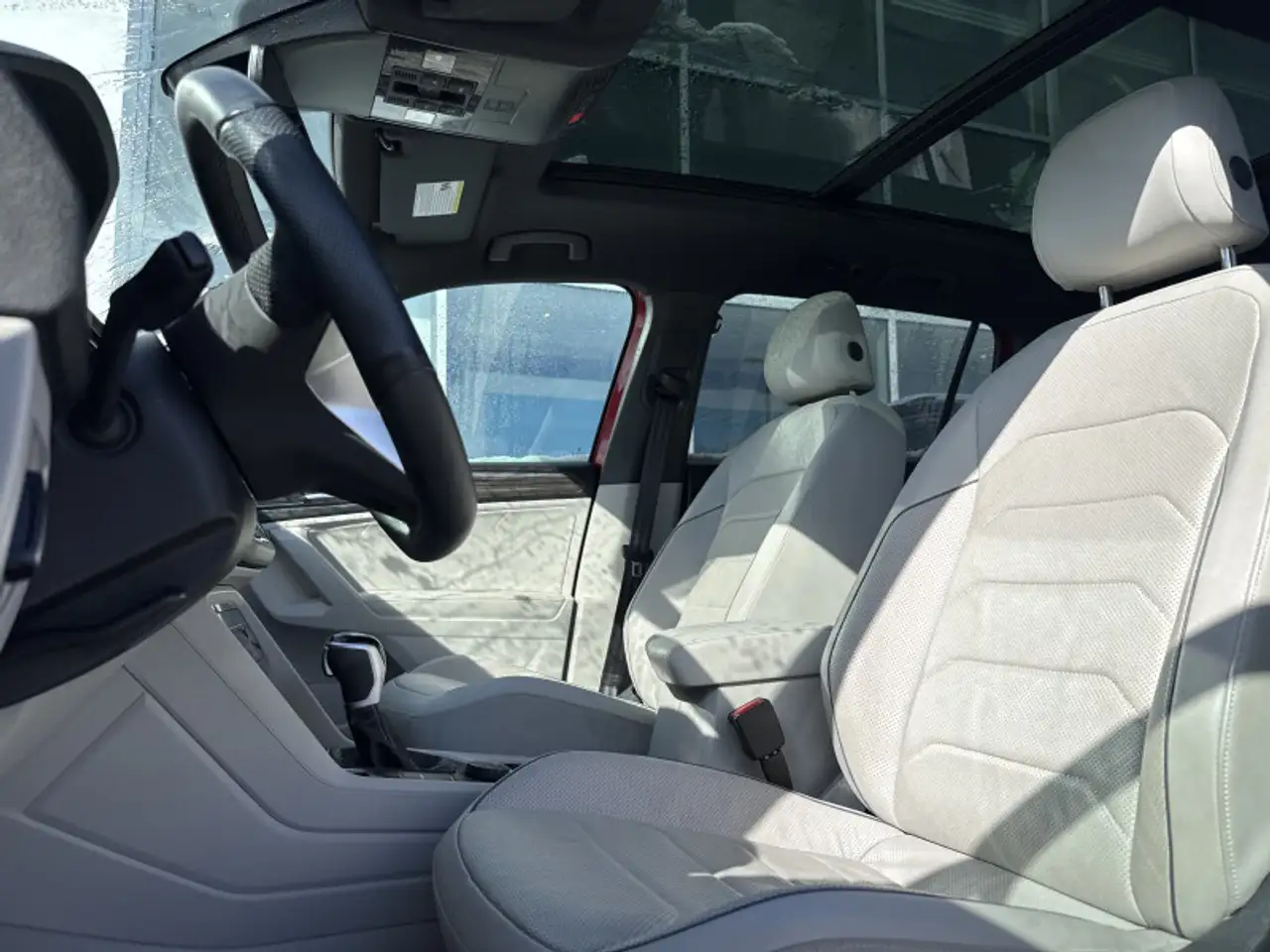 Volkswagen Tiguan снимка Volkswagen Tiguan