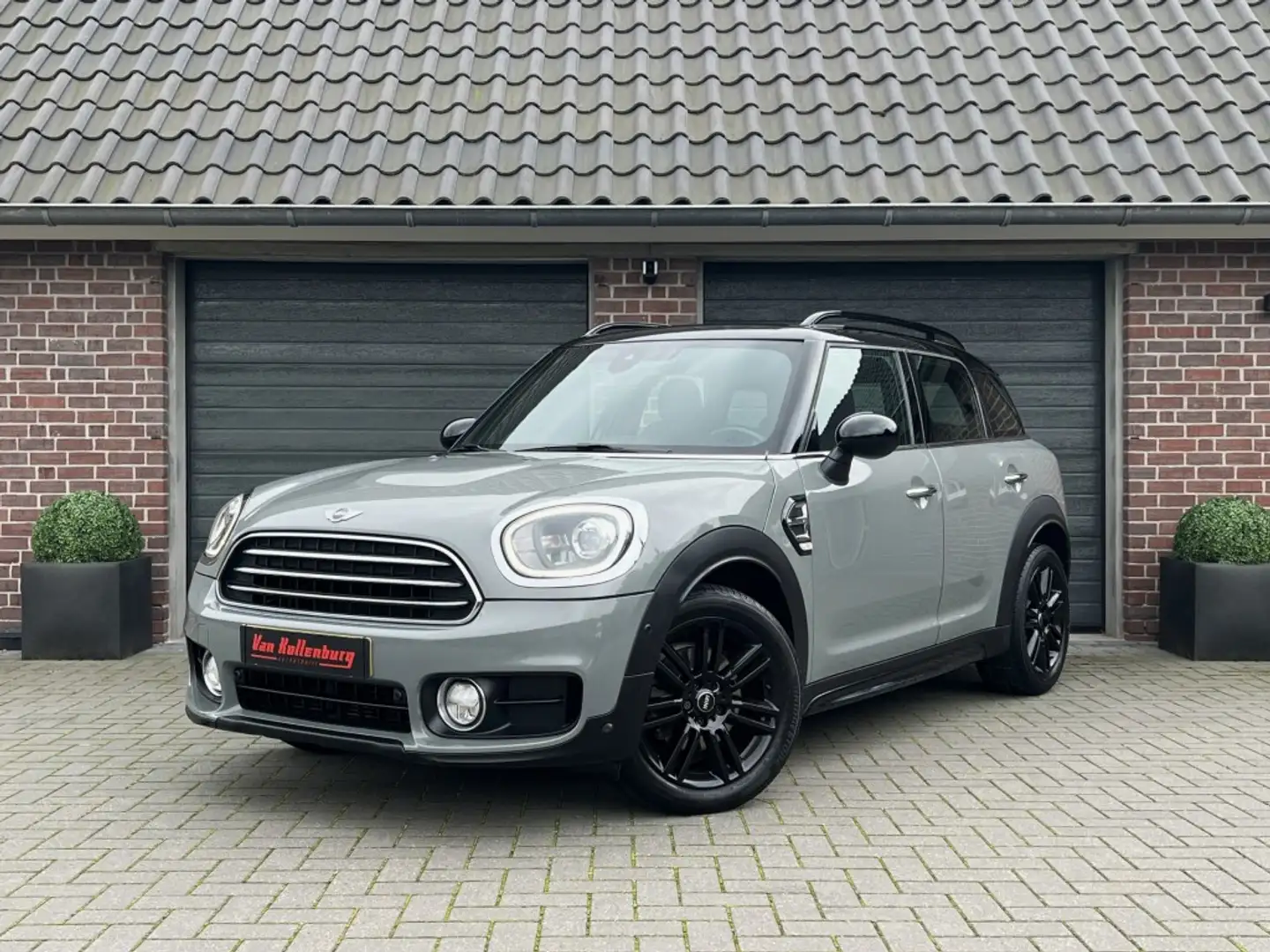 MINI Cooper Countryman 1.5 Chili Leder Navi Led Moonwalk grey Gris - 1