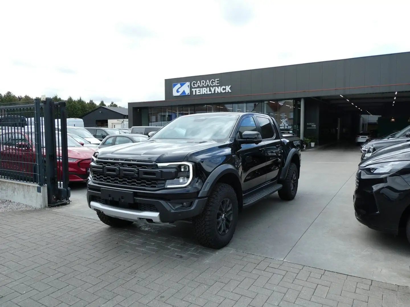 Ford Ranger Raptor 3.0 V6 292pk automaat 4x4 Stock Full Option (85342 Negru - 1