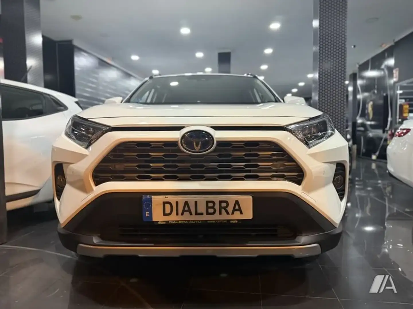 Toyota RAV 4 2.5 hybrid 2WD Advance Blanco - 1