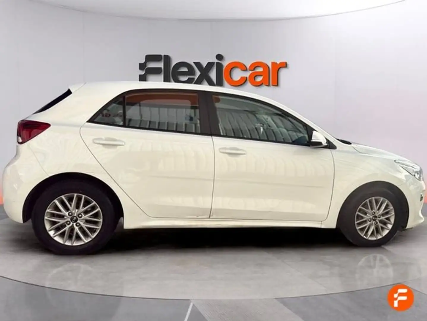 Kia Rio 1.0 T-GDi 74kW (100CV) Business Blanco - 2