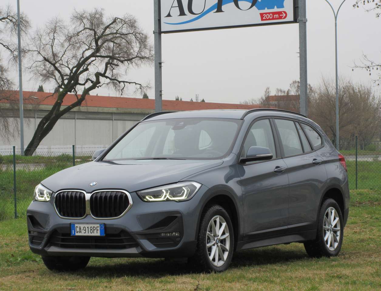 BMW X1 sDrive20d Business Advantage auto CAMERA/HEAD-UP