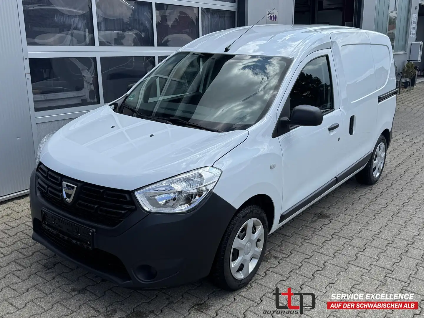 Dacia Dokker Comfort 1.3 TCE AHK Tempomat Sitzheizung Weiß - 1