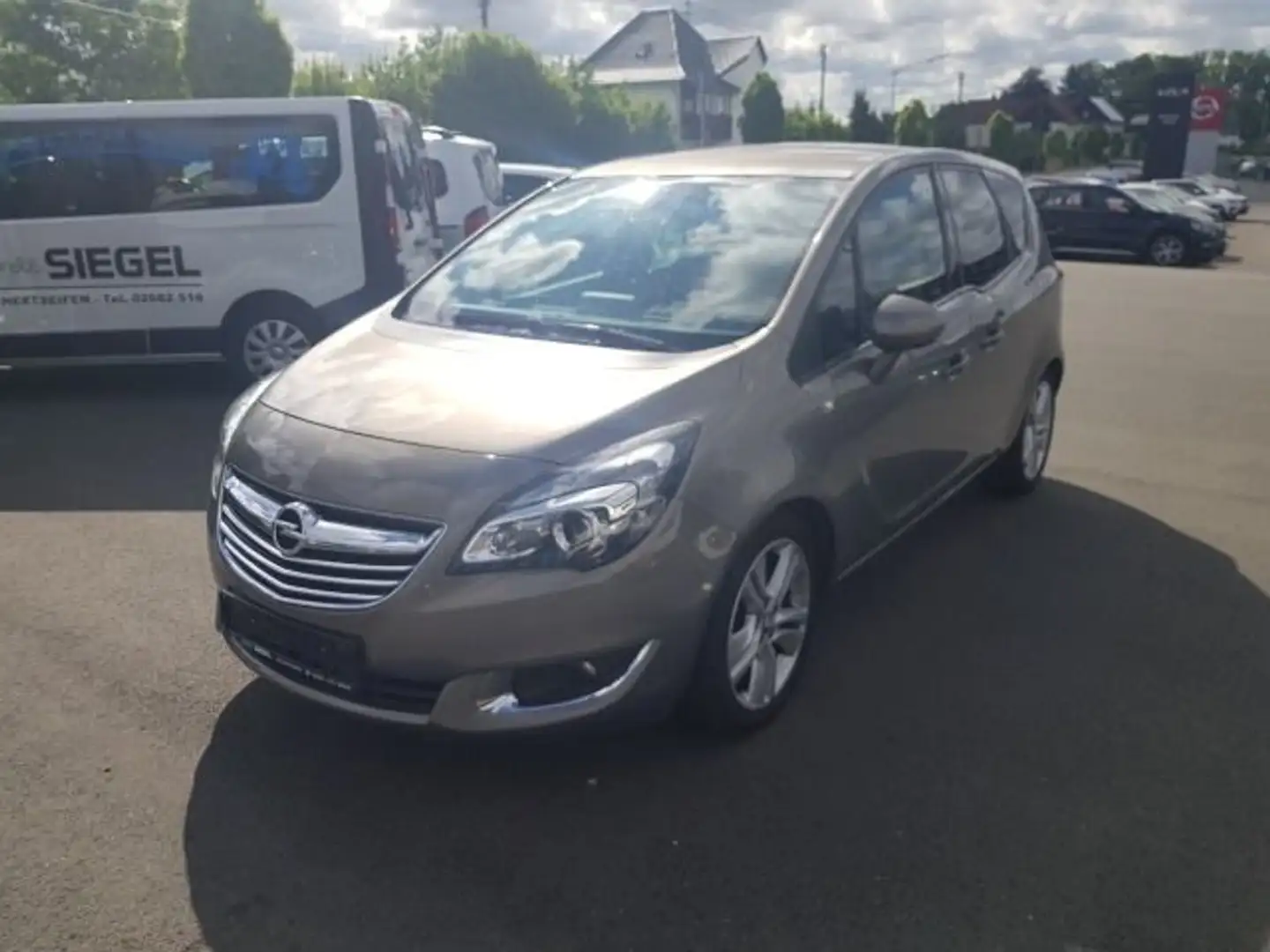 Opel Meriva B Innovation Brun - 2