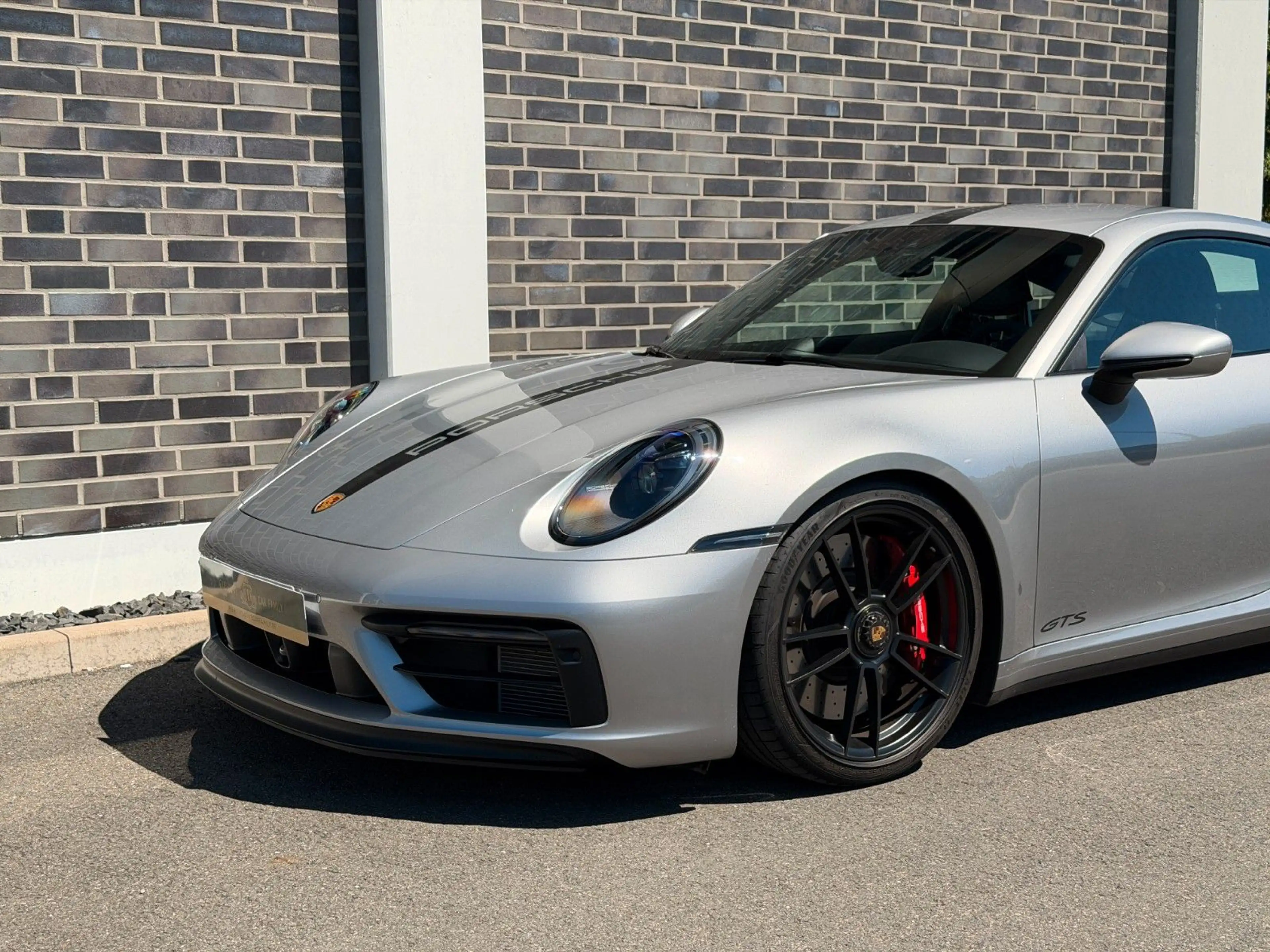 Porsche 992 Carrera 4 GTS Schale - Pepita - Service NEU — photo 7