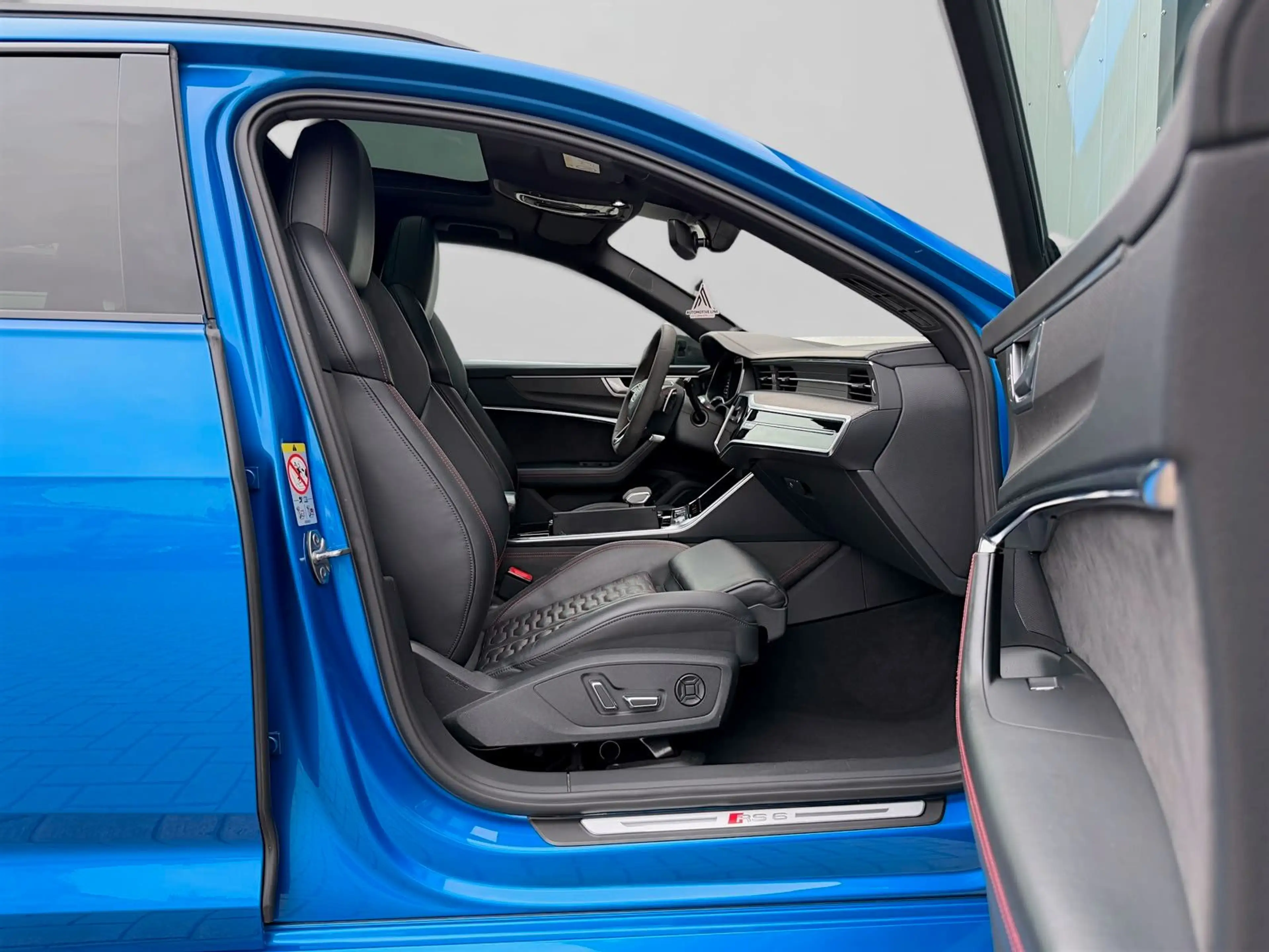Audi RS6 LASER/KERAMIK/CARBON/DYNAMIKPLUS/B&O/NACHTSI — photo 13