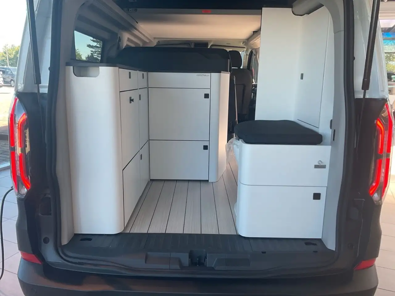 Ford Tourneo Custom 2026 — фото 11