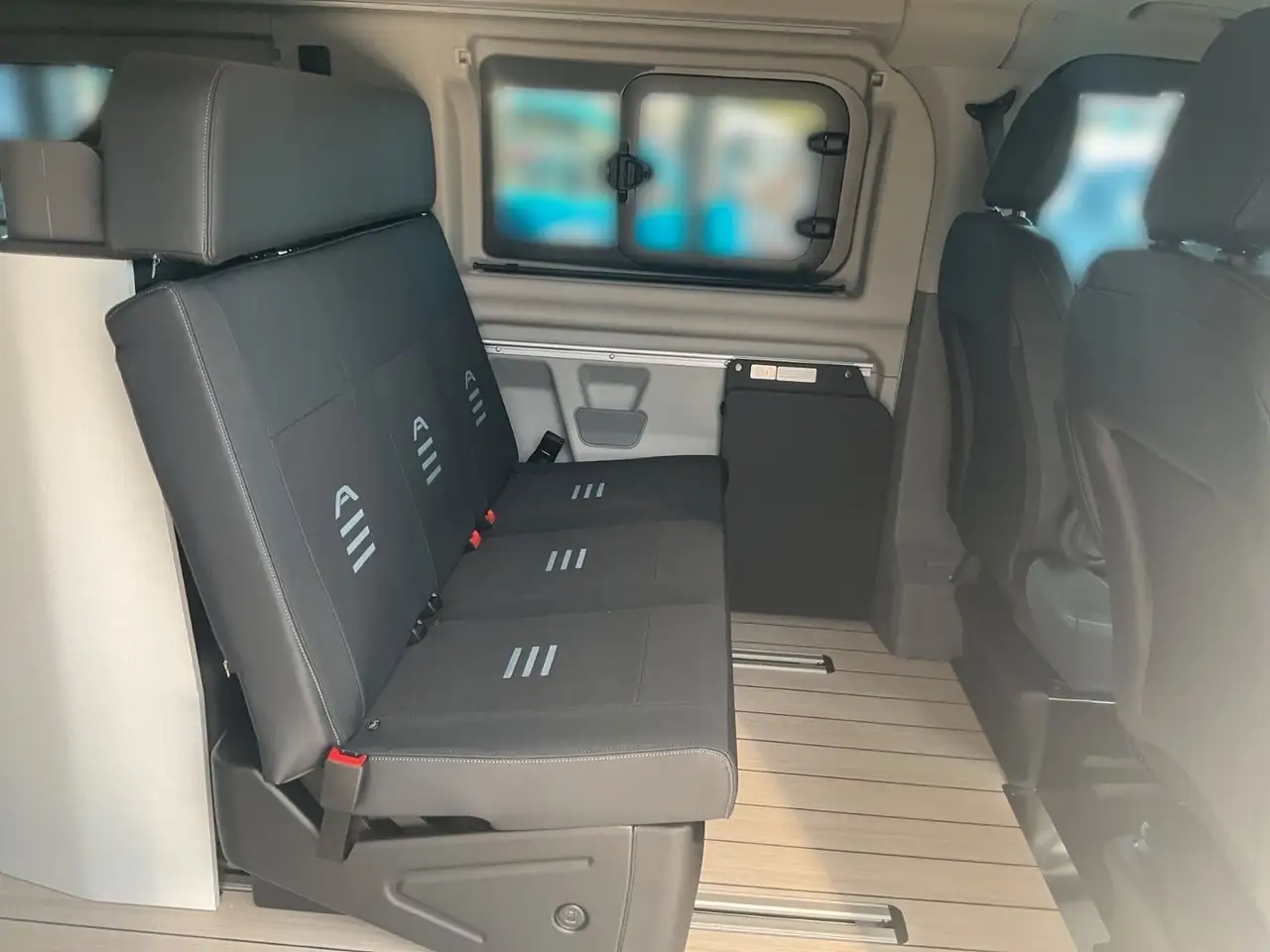 Ford Tourneo Custom 2026 — фото 10