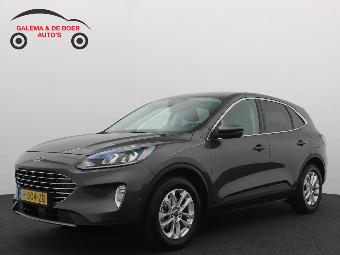 Ford Kuga 1.5 EcoBoost Titanium 1800KG TREKGEW / 360GR CAMER Grijs - 1