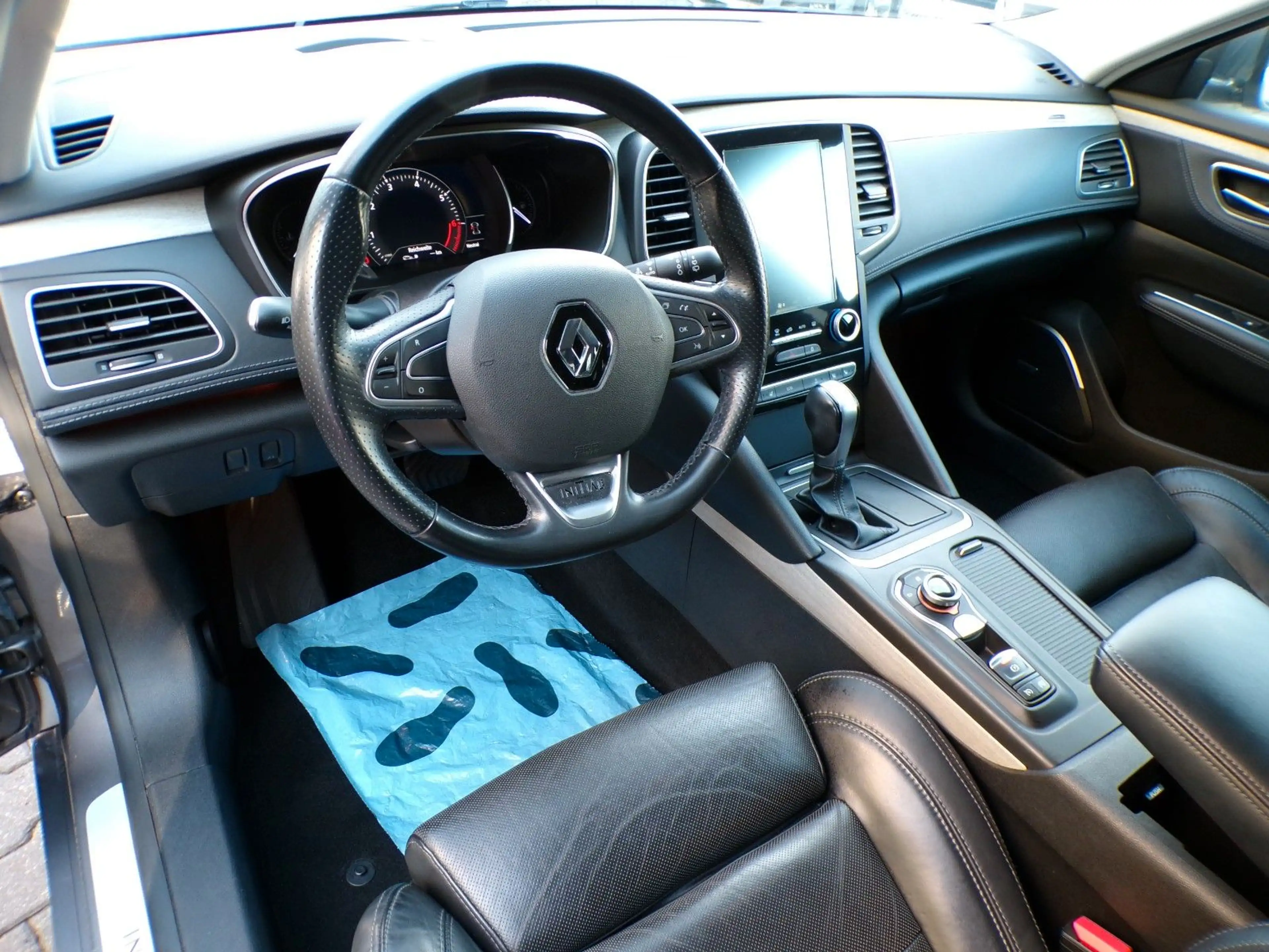 Renault Talisman ENERGY TCe 200 Initiale Paris GTour — photo 10
