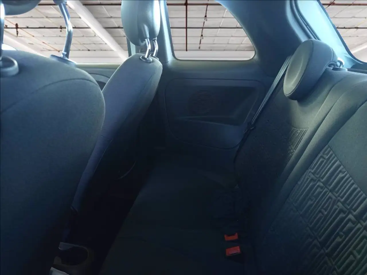 Fiat 500 1.0 hybrid 70cv 11