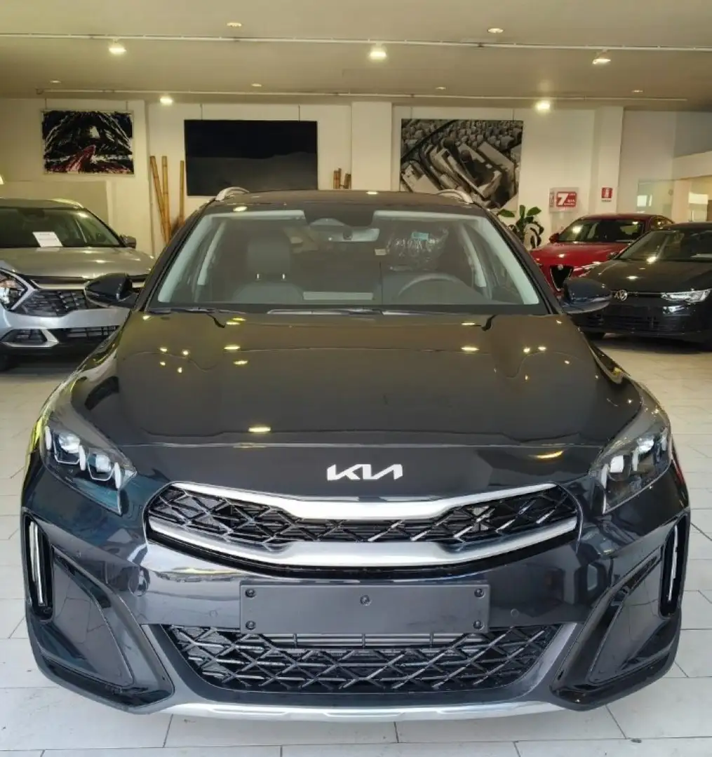 Kia XCeed 1.0 T-GDi 100 CV Urban 7 Anni Garanzia Arancione - 2