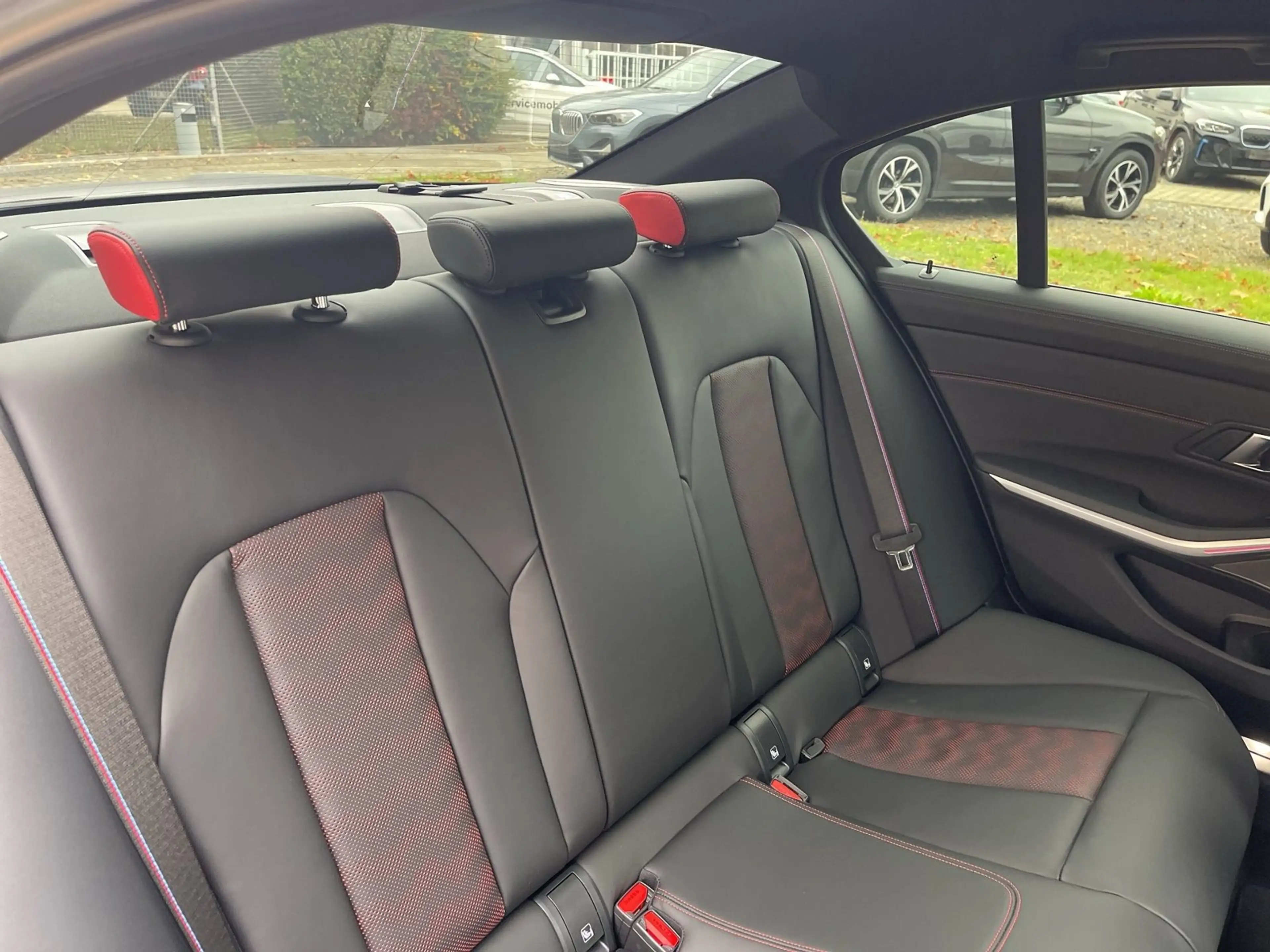 BMW M3 CS M Drivers P. HK HiFi DAB Shz — photo 15