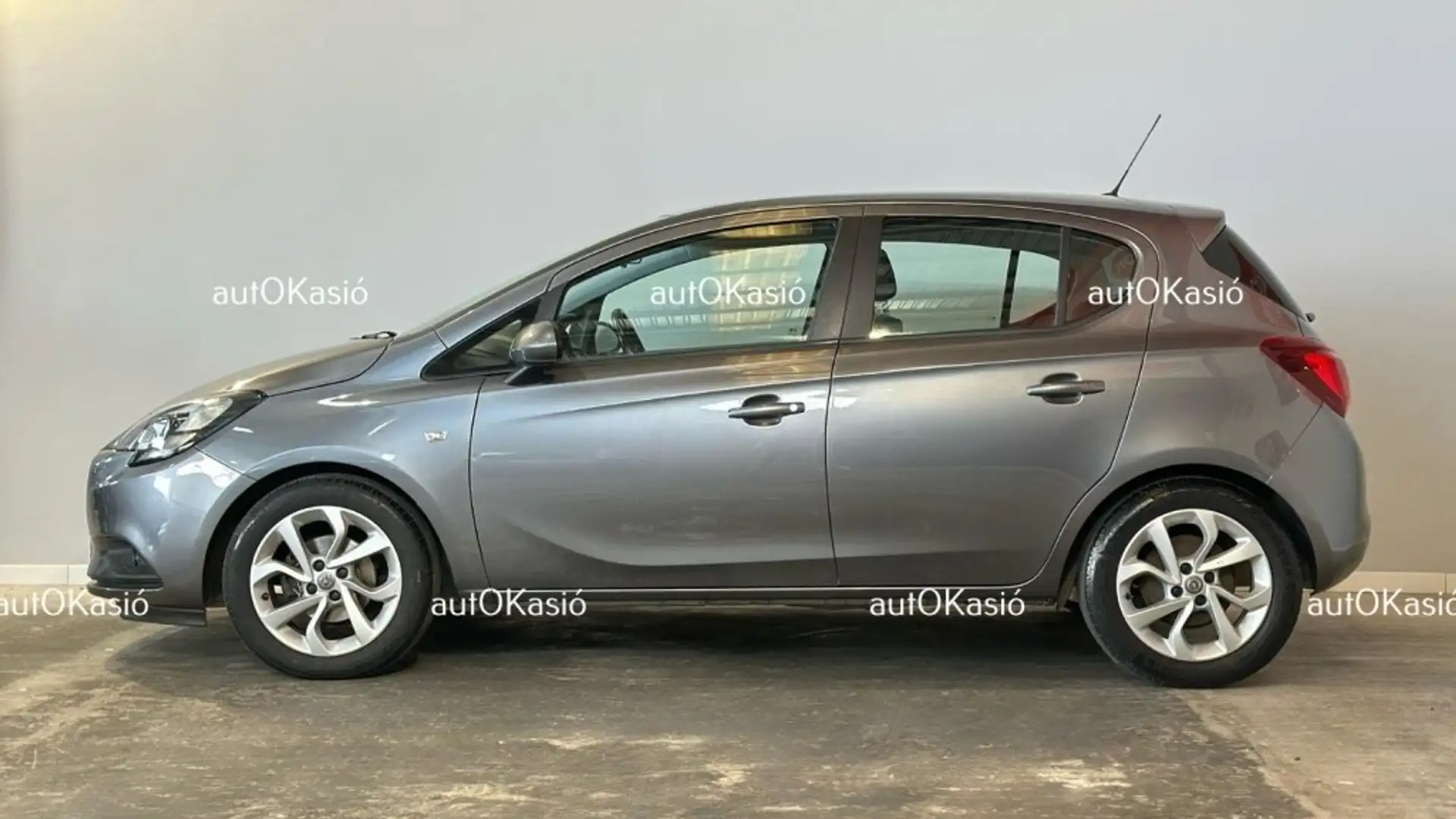 Opel Corsa 1.4 120 Aniversario 90 Gris - 2