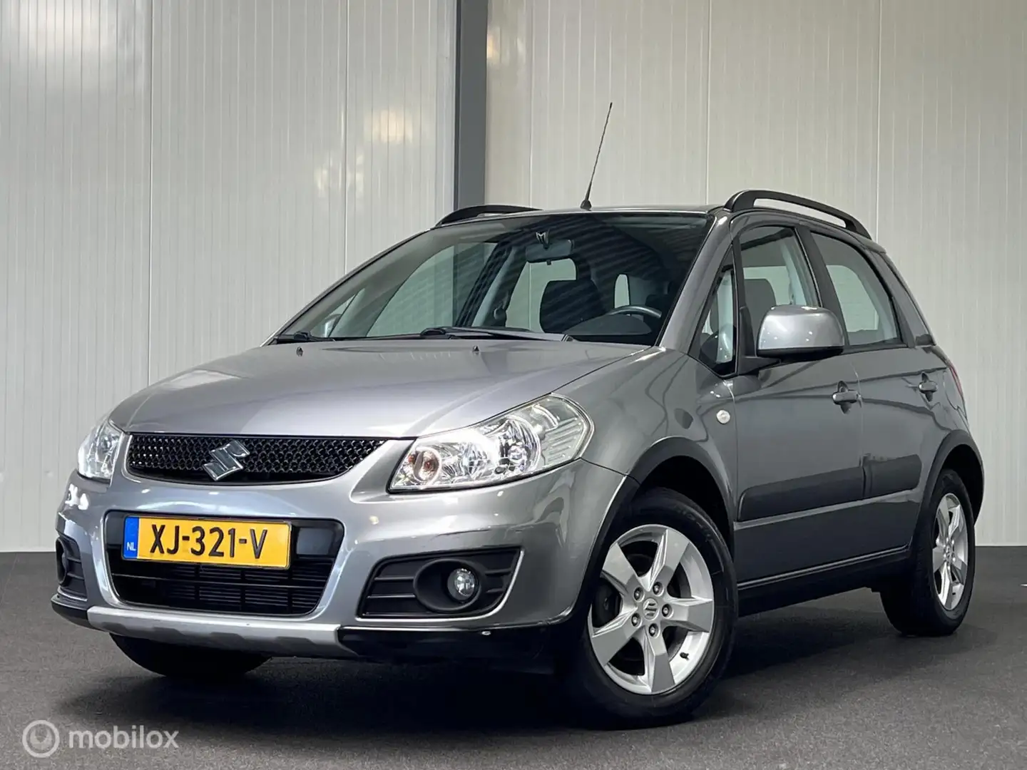 Suzuki SX4 1.6 Exclusive AUTOMAAT [ historie trekhaak climate Grijs - 1