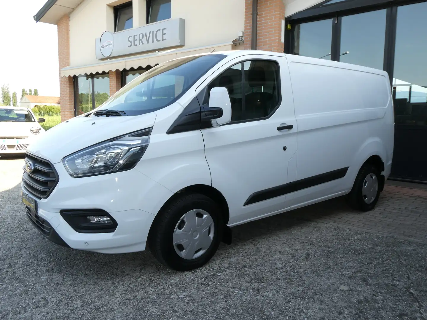 Ford Transit Custom PC trend 2.0 TDCI 130 cv Blanco - 1