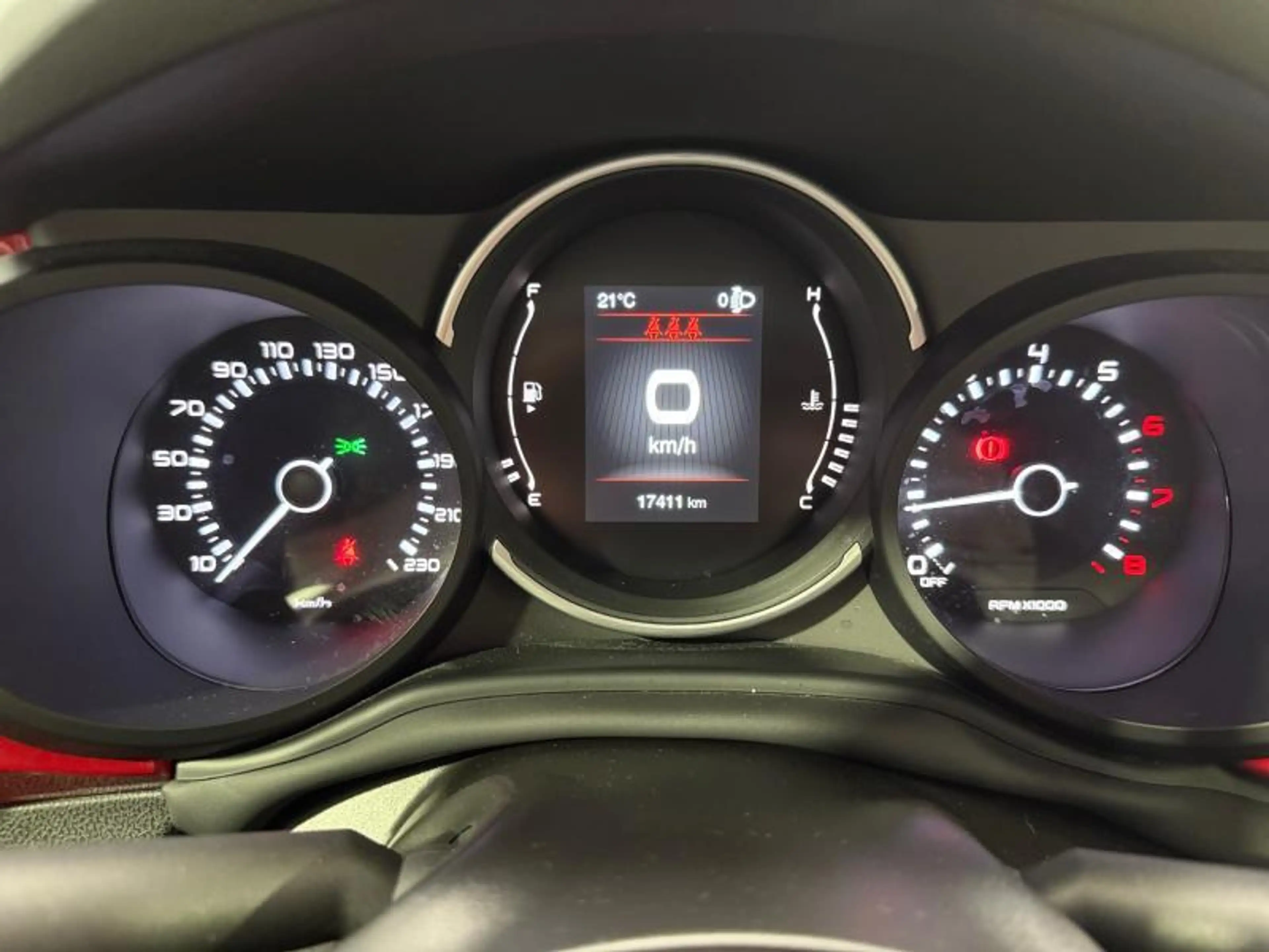 Fiat 500L 1.4i 95cv Camera*Cruise*GPS — photo 13