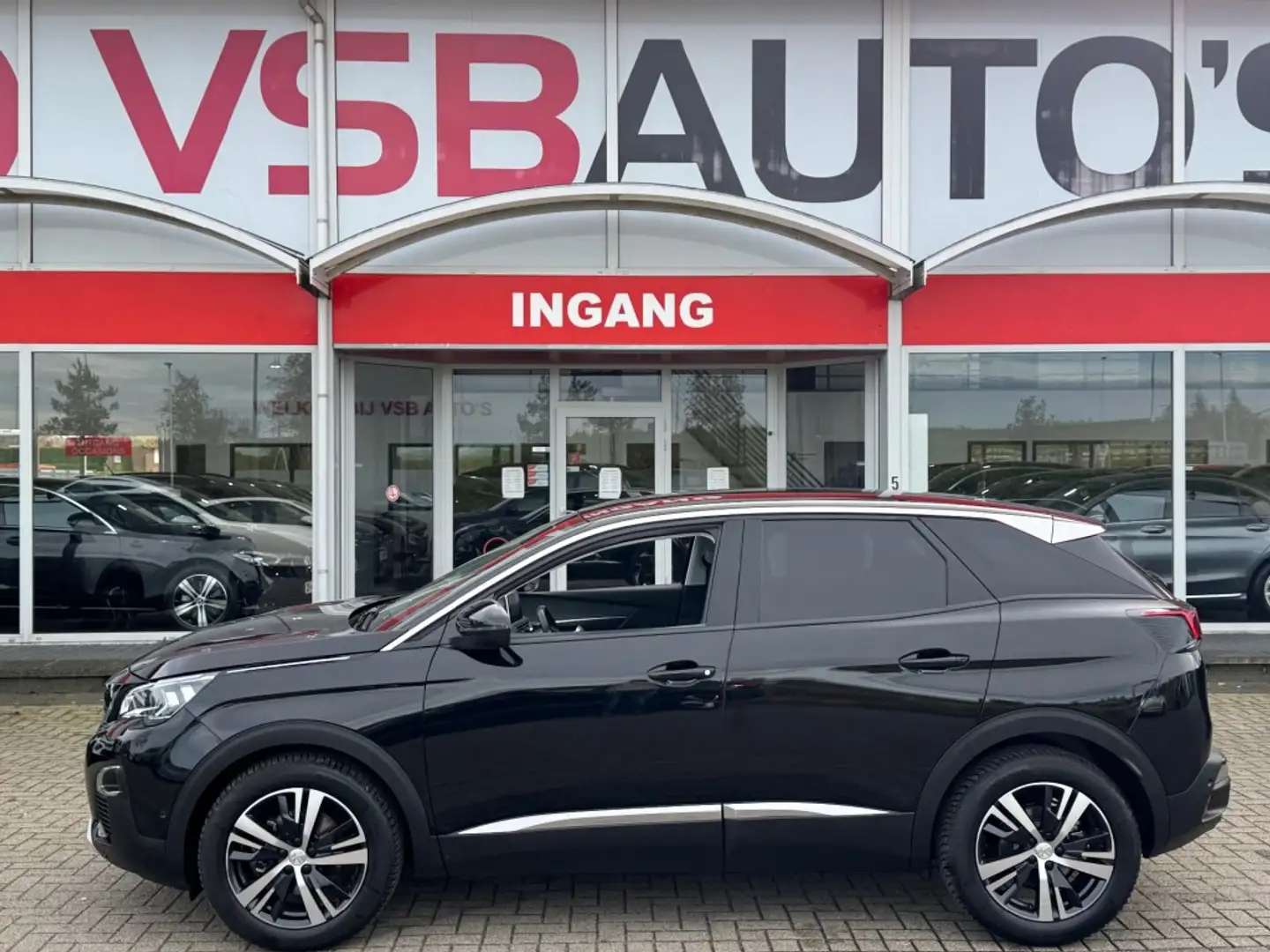 Peugeot 3008 1.2 TURBO 130PK ALLURE NAVI CAMERA CARPLAY AIRCO L Noir - 2