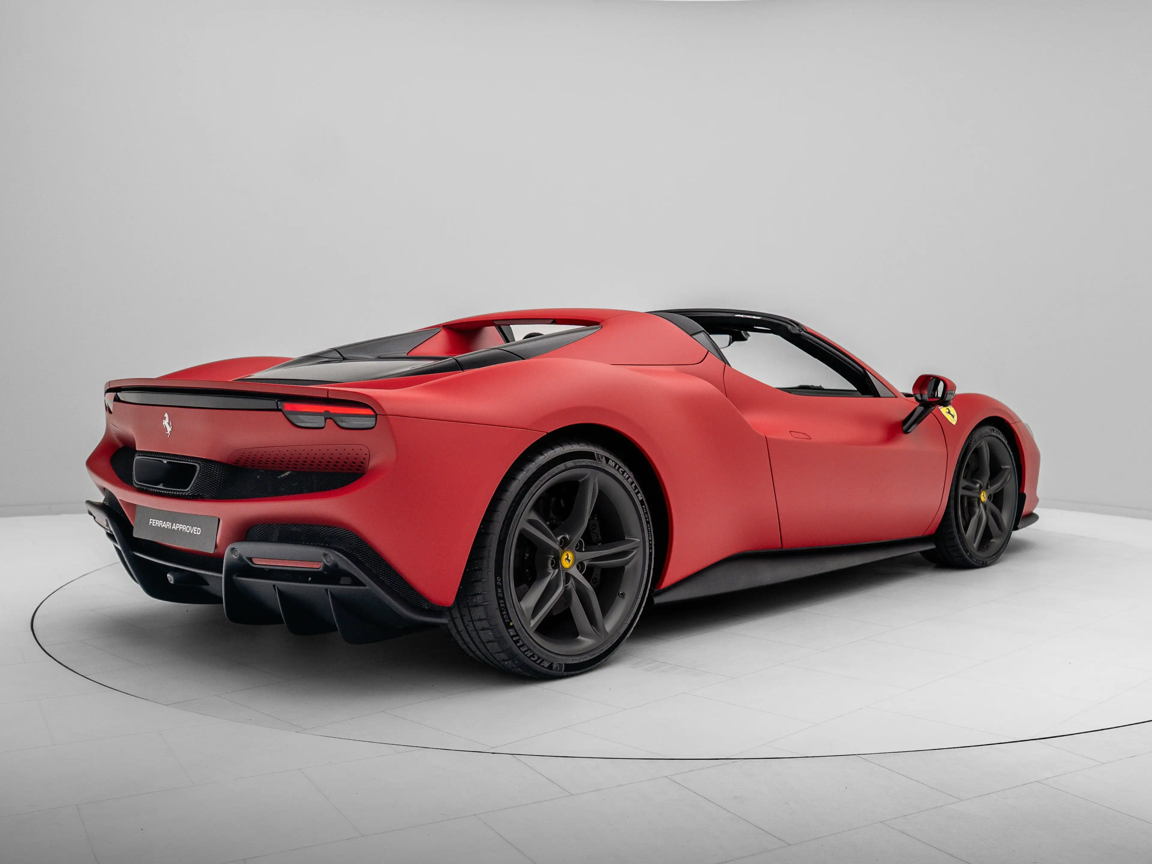 Ferrari 296 GTS ROSSO OPACO - FERRARI HAMBURG — photo 7