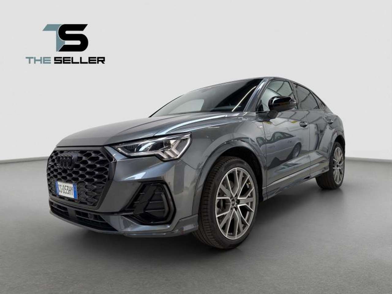 Audi Q3 40tdi S-line edition quattro*FORMULA S*