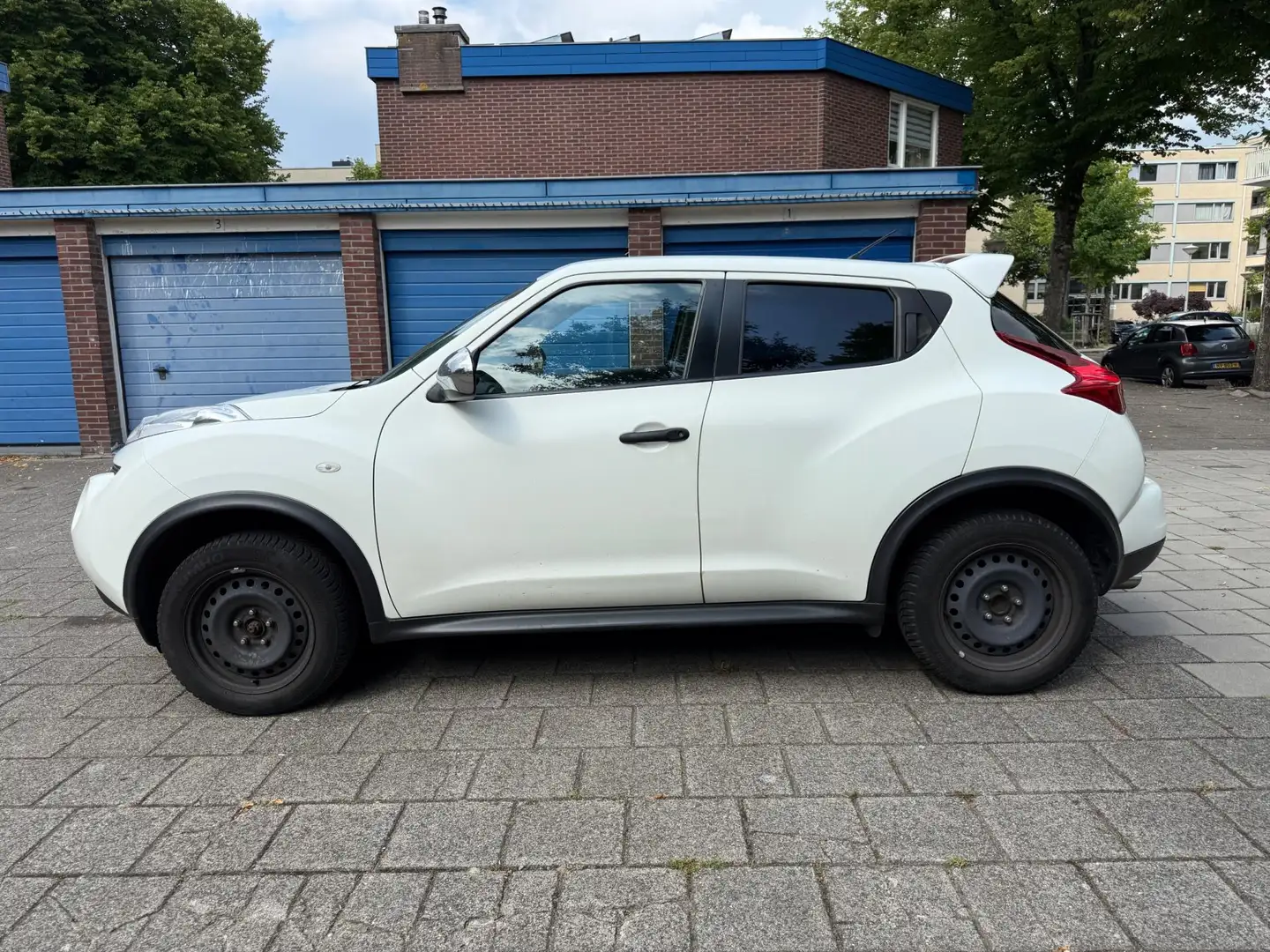 Nissan Juke 1.6 Visia Eco Airco NW APK Snow White Wit - 2