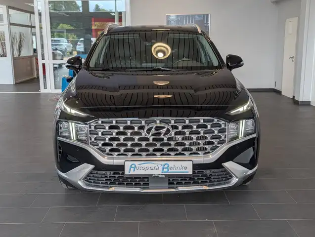 Hyundai Santa Fe view 4