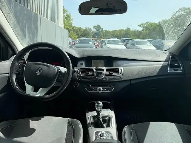 Renault Laguna view 9