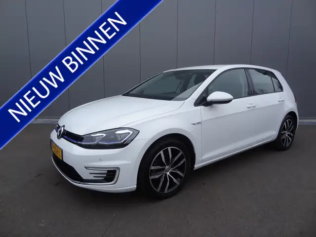 Volkswagen e-Golf | WARMTEPOMP | NAVI | | CRUISE | NL AUTO