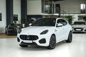Modena*SPORTSITZE*SON/FAB*HEAD-UP*PANO*