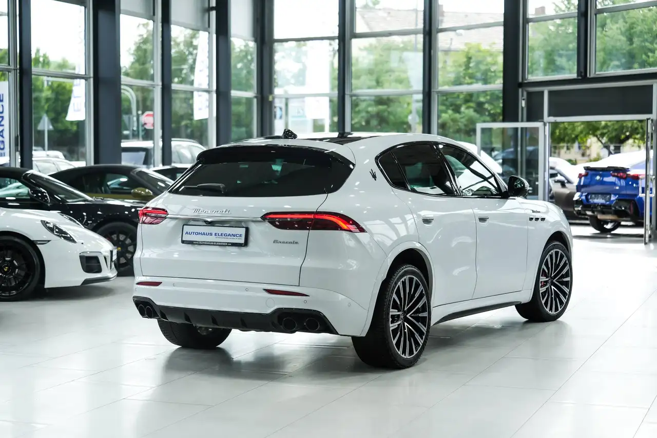 Maserati Grecale 2023