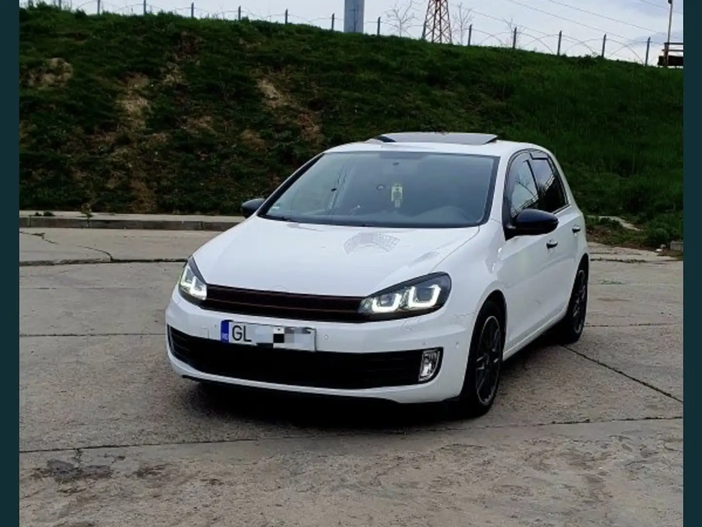 Volkswagen Golf 2.0 TDI DPF  Comfortline Bianco - 1