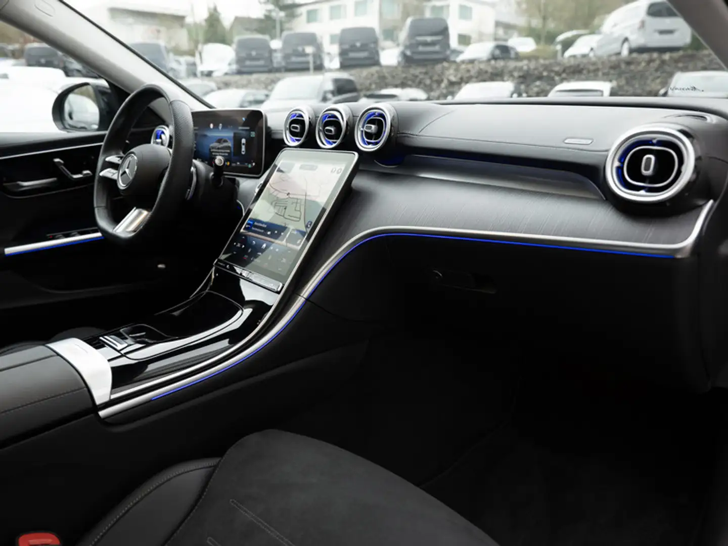 Mercedes-Benz C 180 AMG-Sport/LED/Cam/Pano/Night/Sound/Memo Grau - 2