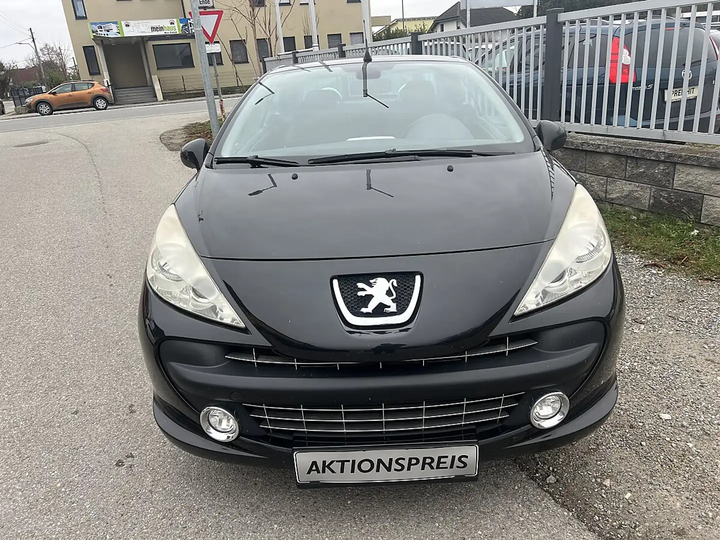 Peugeot 207 CC Active 1,6 VTi 16V Schwarz - 2