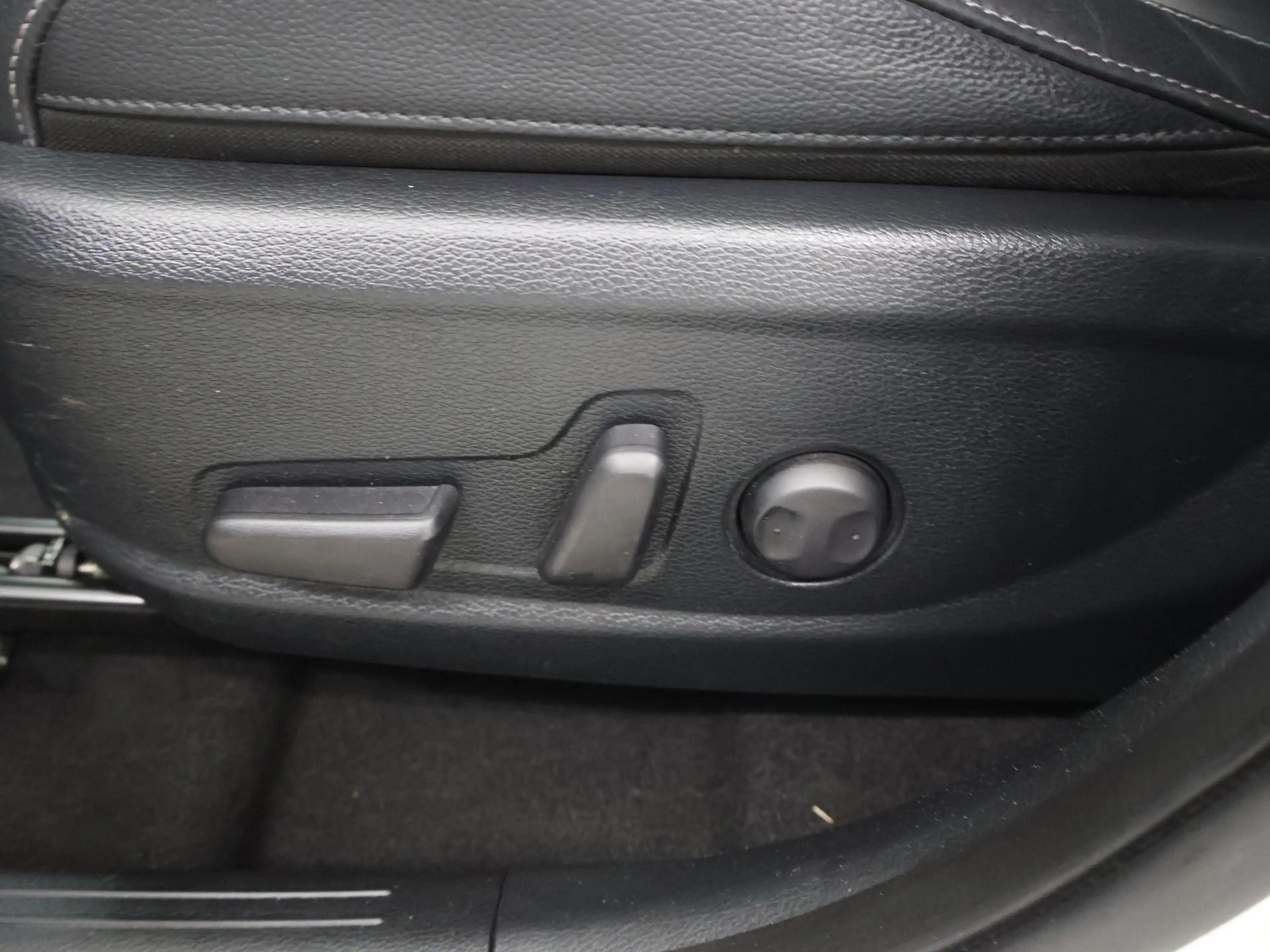 Kia Soul e-Soul ExecutiveLine 64 kWh | SOH 97% | Harman/Kar — photo 14