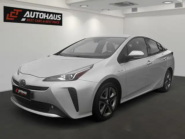 Toyota Prius 1,8 VVT-i Hybrid Lounge | 1.BESITZ | HEAD-UP-DI...