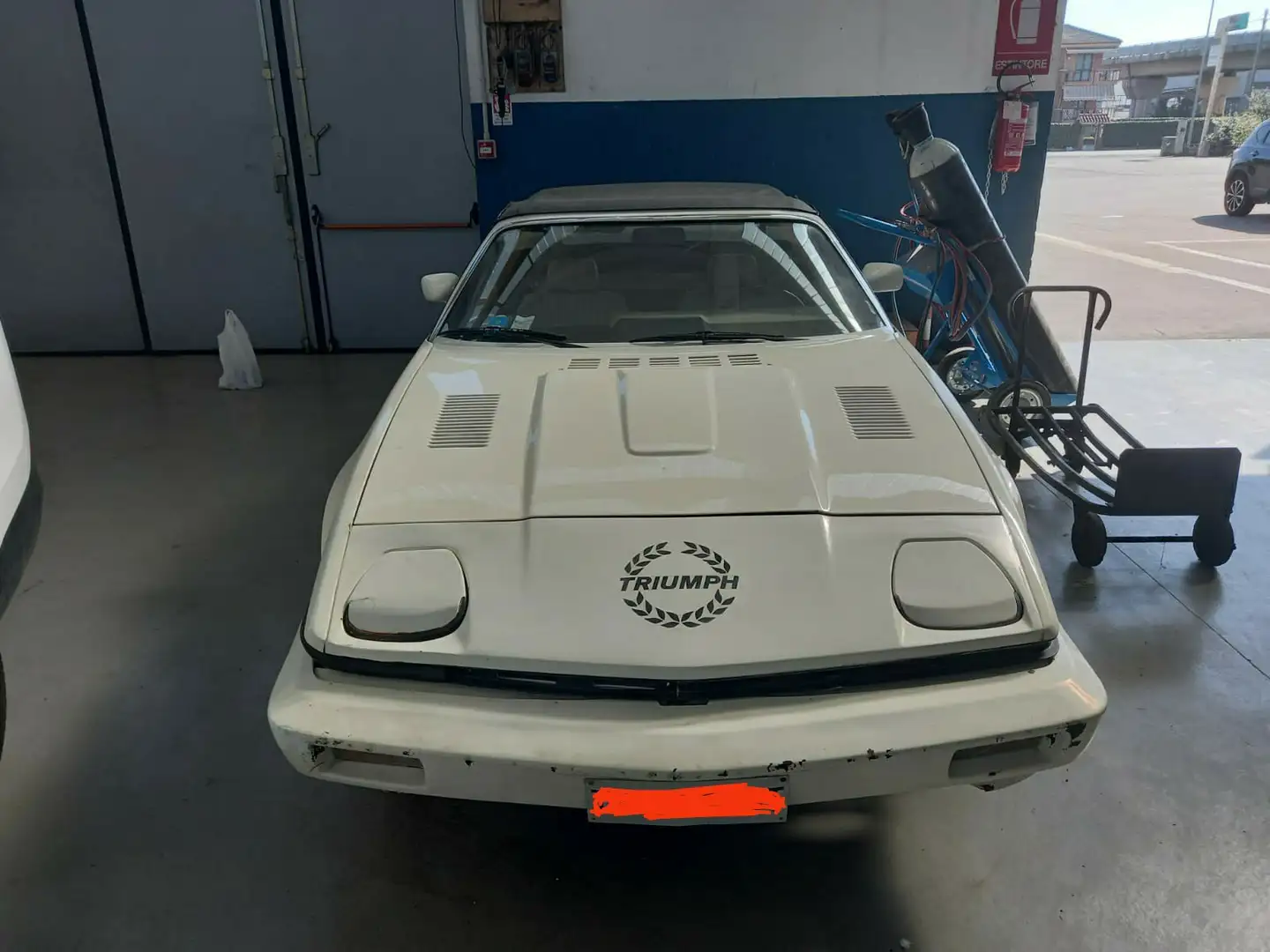 Triumph TR7 - 1
