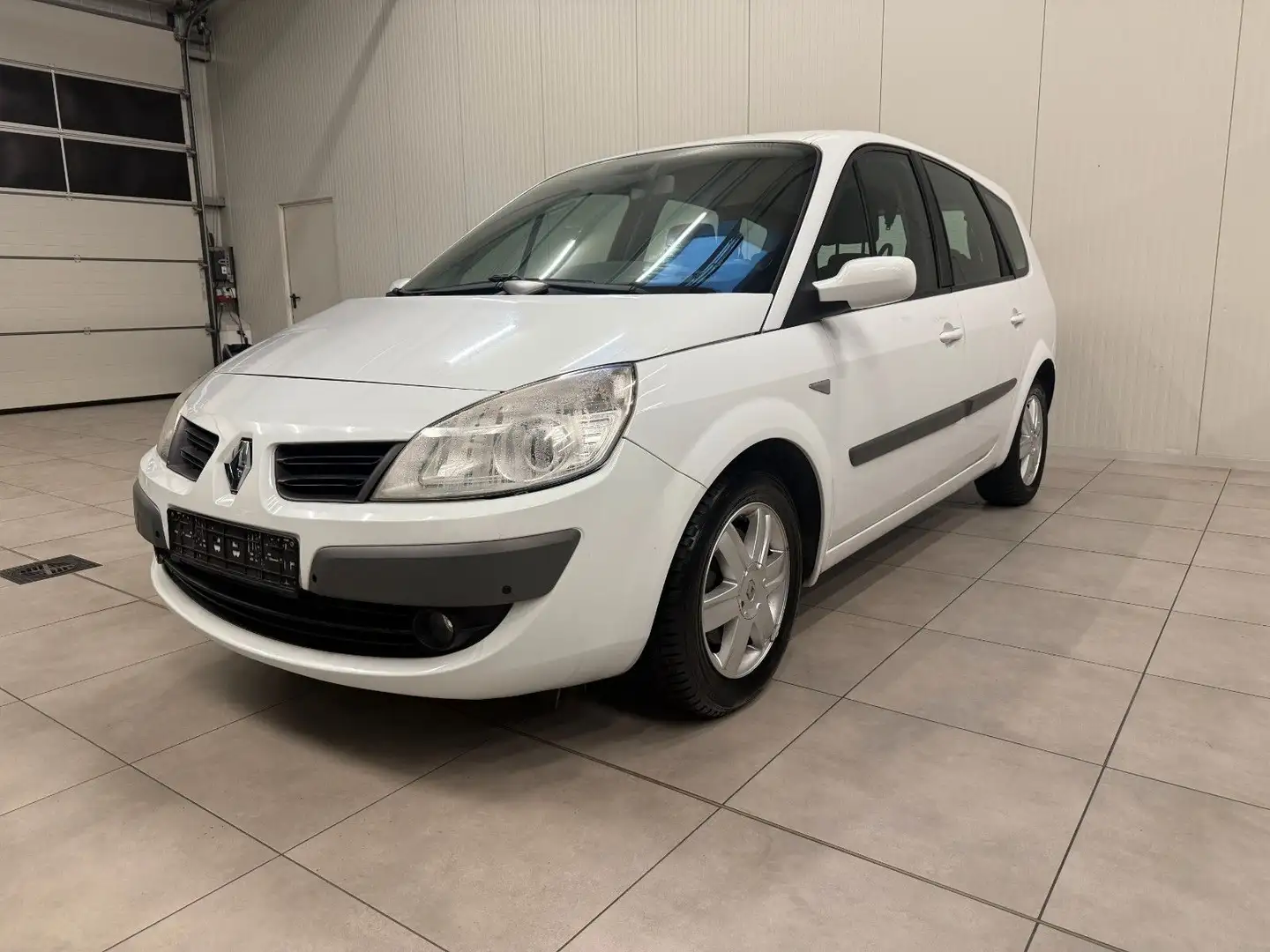 Renault Scenic II 2.0 Grand Avantage 7 SITZER / PDC Weiß - 1