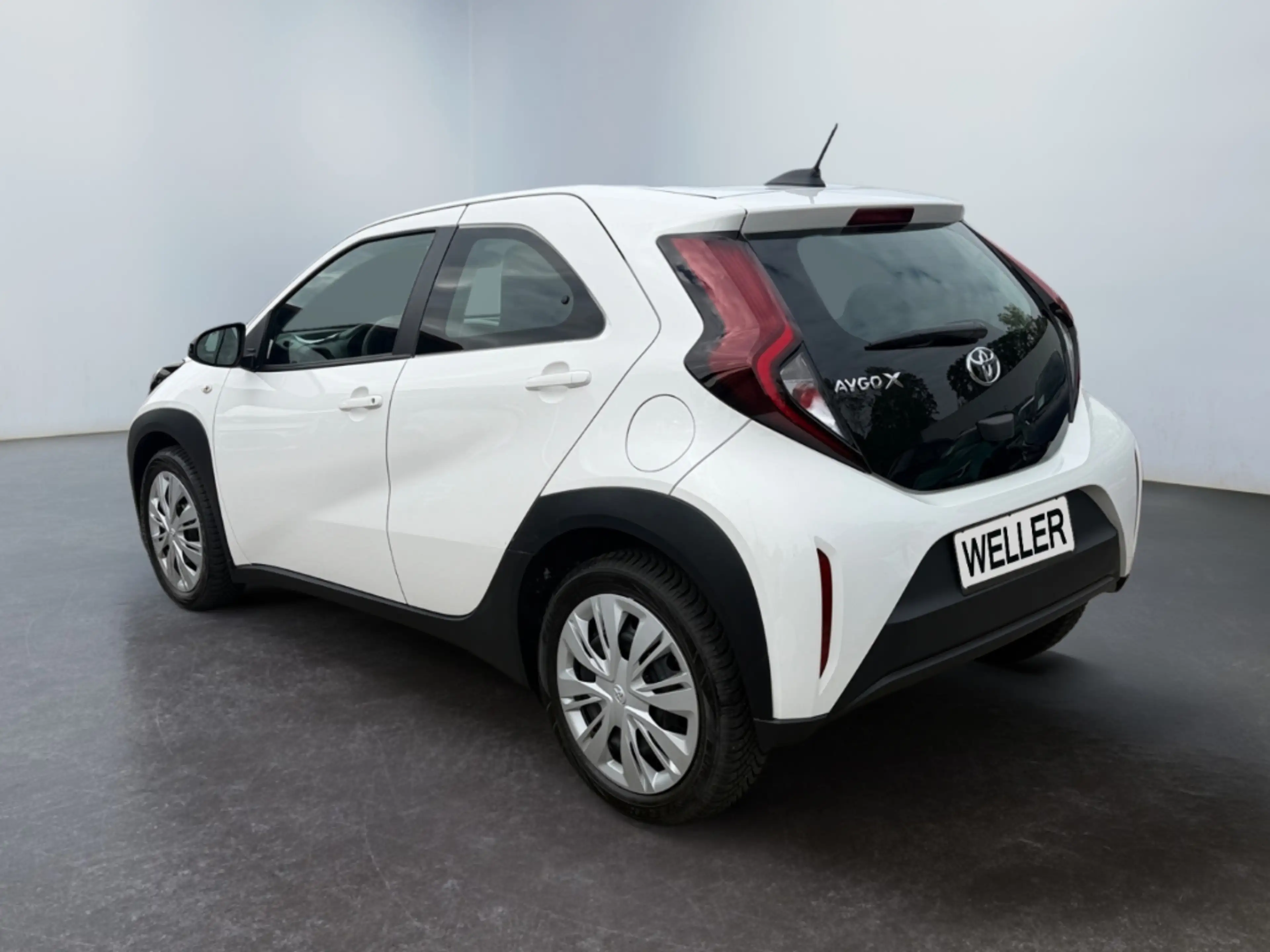 Toyota Aygo X Play *Start&Stop*Klima*Tempo*R-Cam*CarPlay* — photo 7